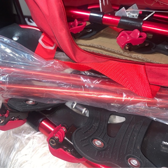 Gpeng Snowshoes 821 with Poles Red NEW - Picture 4 of 4